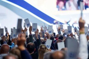 A la próxima asamblea que vaya Tebas